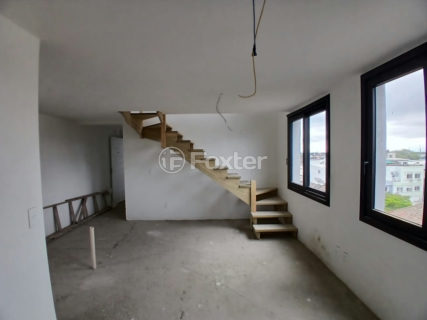 Image 8 - 997357