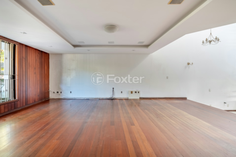 Image 7 - 997498