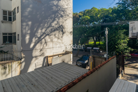 Image 7 - 997557