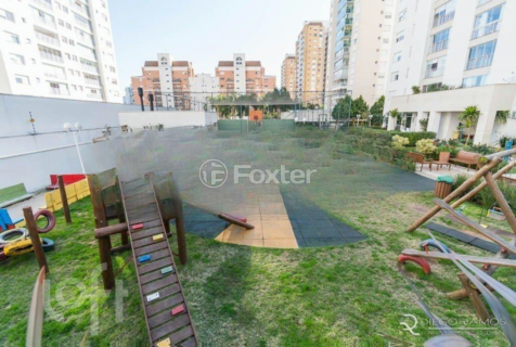 Image 44 - 997753