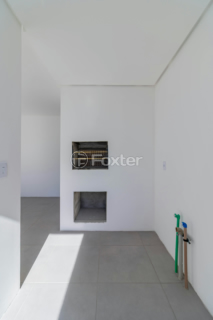 Image 7 - 997814