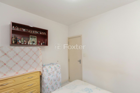 Image 7 - 997825