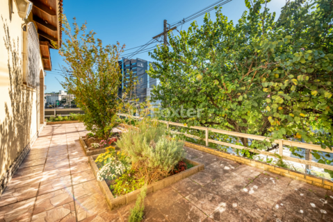 Image 39 - 997832