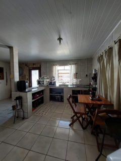 Image 7 - 997837