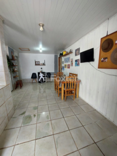 Image 9 - 997837