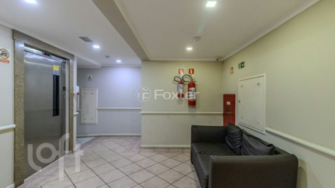 Image 29 - 997868