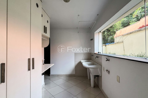Image 37 - 997881