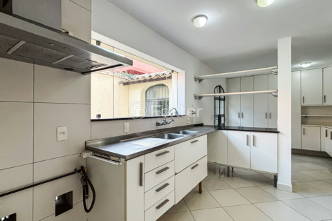 Image 35 - 997881