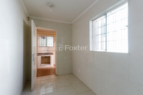 Image 37 - 997939