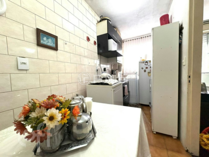 Image 7 - 997957