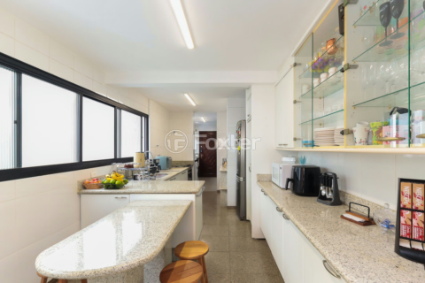 Image 36 - 997985