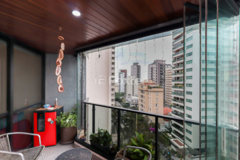 Image 3 - 997985