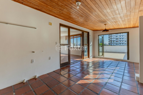 Image 32 - 997999