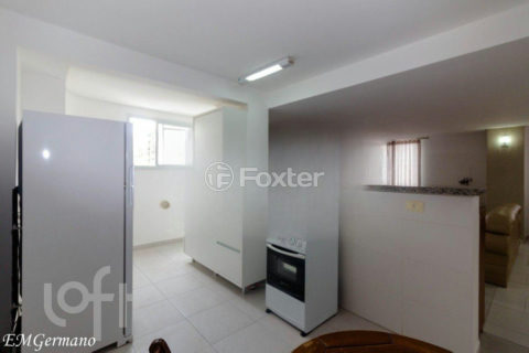 Image 9 - 998004