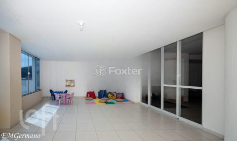 Image 8 - 998004