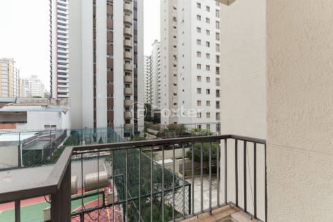 Image 11 - 998058