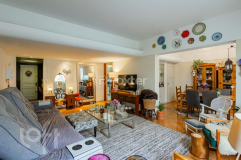 Image 30 - 998134