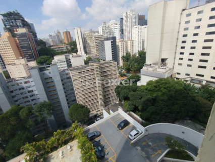 Image 26 - 998207