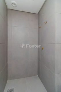 Image 7 - 998257