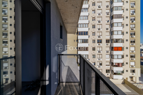 Image 3 - 998271
