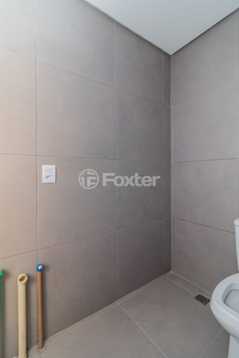 Image 7 - 998272