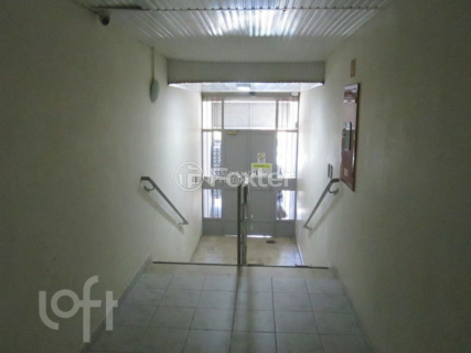 Image 7 - 998285