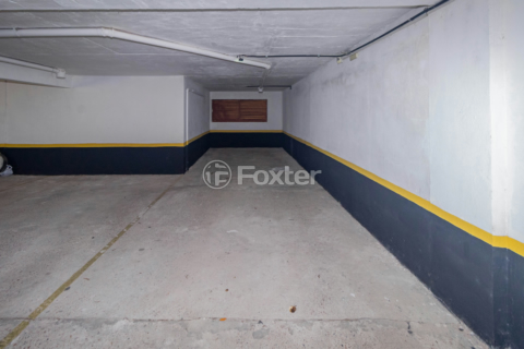 Image 30 - 998350