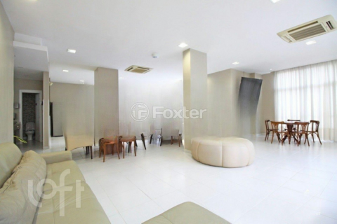 Image 4 - 998432