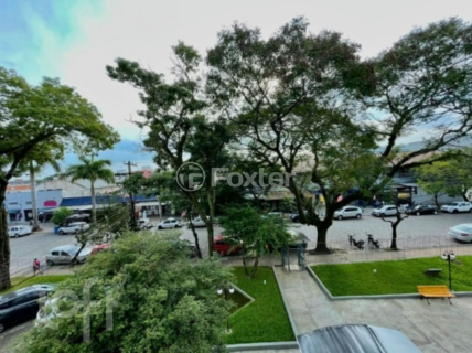 Image 7 - 998449