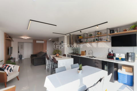 Image 4 - 998483
