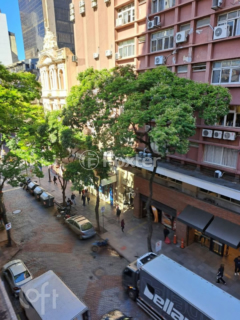 Image 11 - 998530