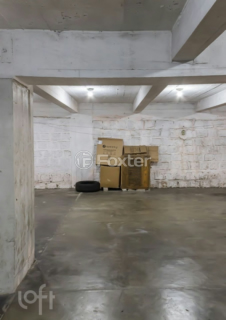 Image 30 - 998531