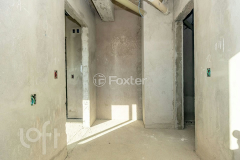 Image 34 - 998568