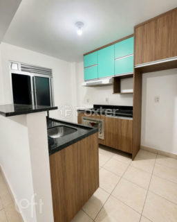 Image 21 - 998580