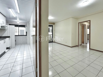 Image 1 - 998711
