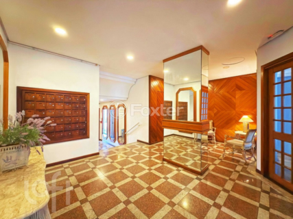 Image 35 - 998722