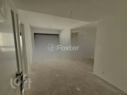 Image 33 - 998736