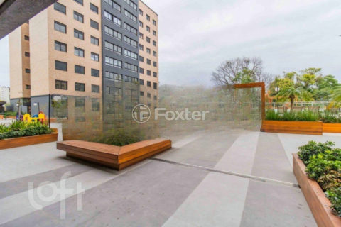 Image 3 - 998736