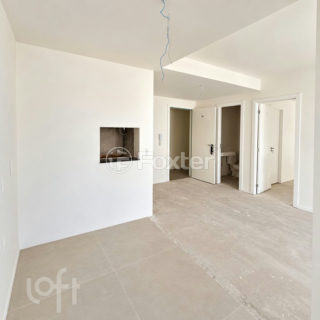 Image 33 - 998736