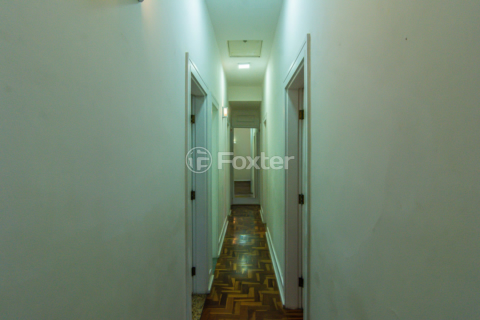 Image 4 - 998761