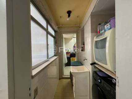 Image 31 - 998773