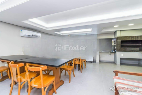 Image 7 - 998853
