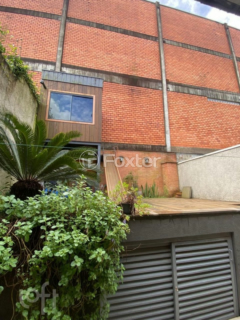 Image 7 - 998907