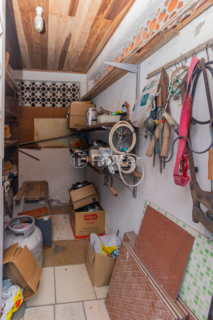 Image 31 - 998923