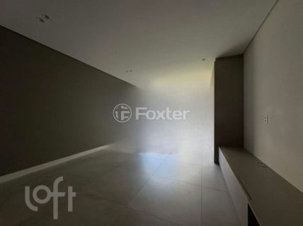 Image 4 - 998924