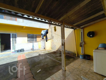 Image 9 - 998979