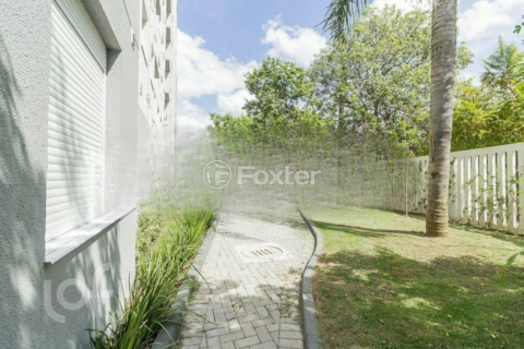 Image 32 - 999000