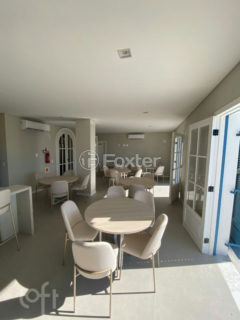 Image 36 - 999010