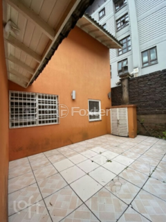 Image 34 - 999017