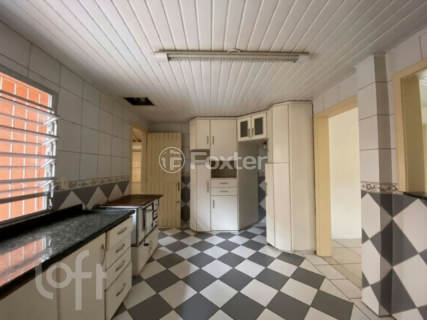 Image 19 - 999017